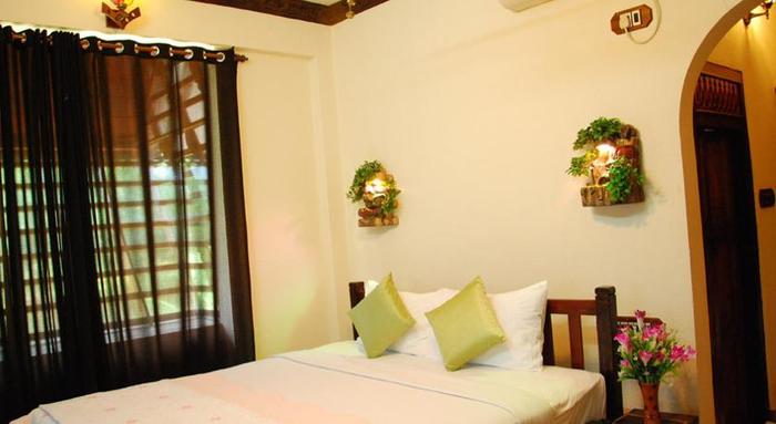 Kovalam Beach Hotel